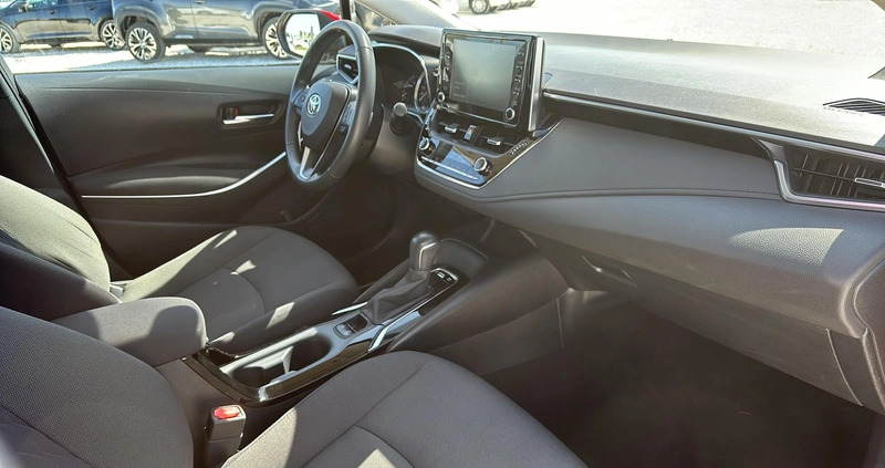 Toyota Corolla cena 81900 przebieg: 52979, rok produkcji 2019 z Dynów małe 277